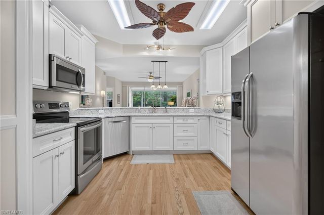 528 Lake Louise CIR 301, Naples, FL 34110