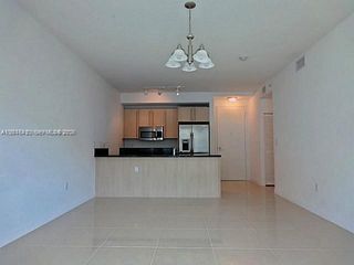 1111 SW 1st Ave 1415-N, Miami, FL 33130