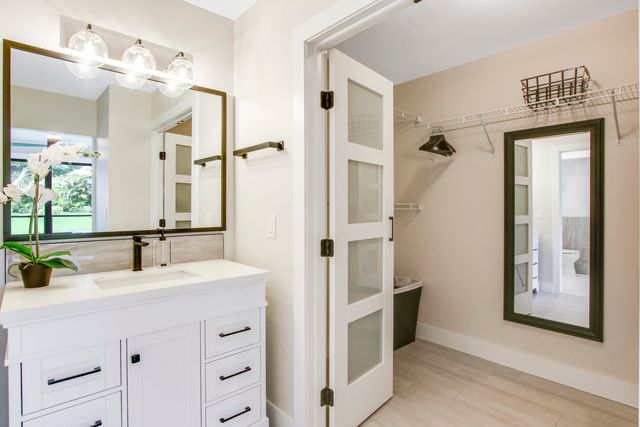 512 Brackenwood Place, Palm Beach Gardens, FL 33418