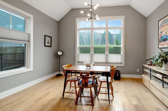 2038 Straightway Ave, Nashville, TN 37206