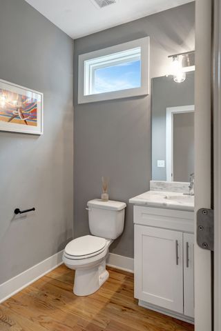 2038 Straightway Ave, Nashville, TN 37206