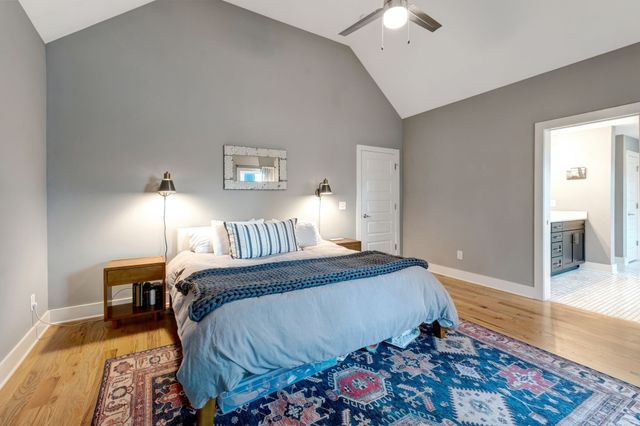 2038 Straightway Ave, Nashville, TN 37206