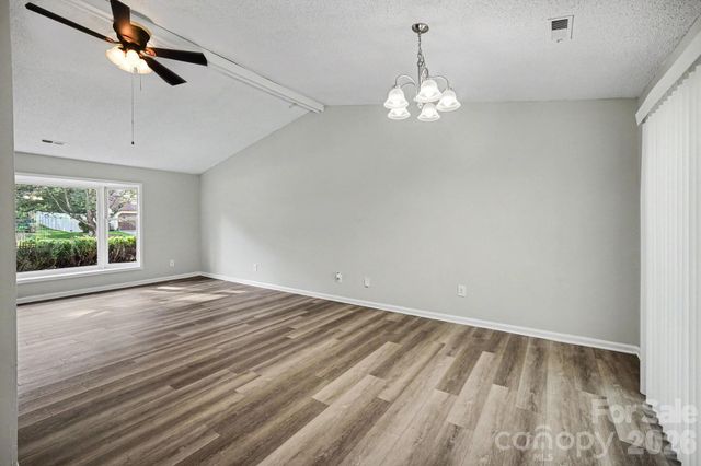 1530 Teddington Drive, Charlotte, NC 28214