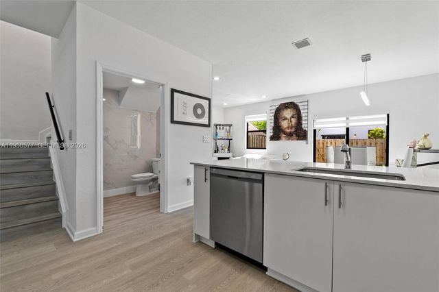 28500 SW 133rd Path 28500, Homestead, FL 33033