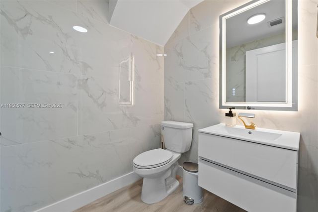 28500 SW 133rd Path 28500, Homestead, FL 33033