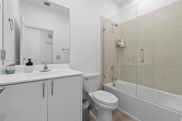 28500 SW 133rd Path 28500, Homestead, FL 33033