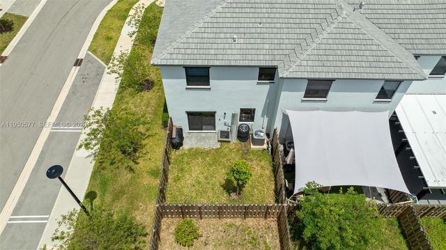 28500 SW 133rd Path 28500, Homestead, FL 33033