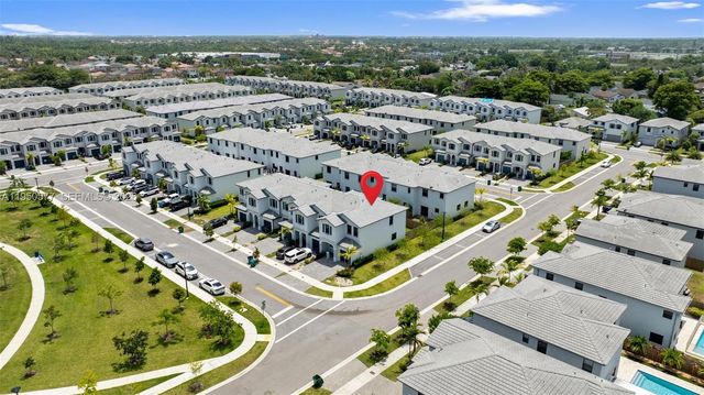 28500 SW 133rd Path 28500, Homestead, FL 33033