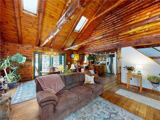 13820 Aquilla Road, Burton, OH 44021