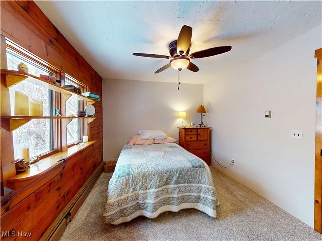 13820 Aquilla Road, Burton, OH 44021