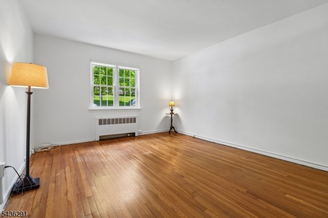 18 Wedgewood Dr 25, Verona Twp., NJ 07044