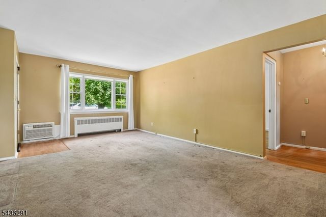 18 Wedgewood Dr 25, Verona Twp., NJ 07044