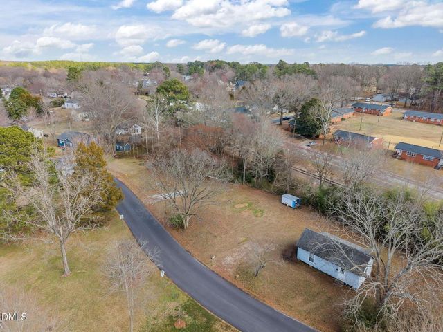 620 Brewer Avenue, Wake Forest, NC 27587