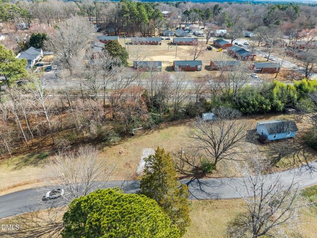 620 Brewer Avenue, Wake Forest, NC 27587