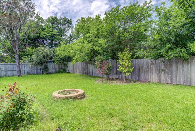 3317 Blumie ST B, Austin, TX 78745