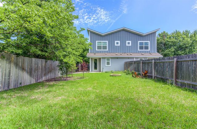 3317 Blumie ST B, Austin, TX 78745