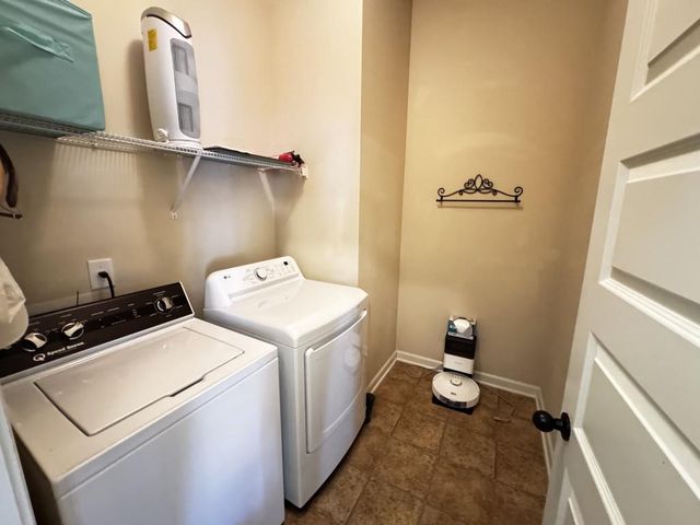 3268 TRINITY MILL Circle, Dacula, GA 30019