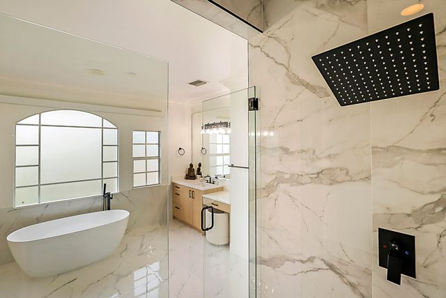 533 Edgebrook Lane, West Palm Beach, FL 33411