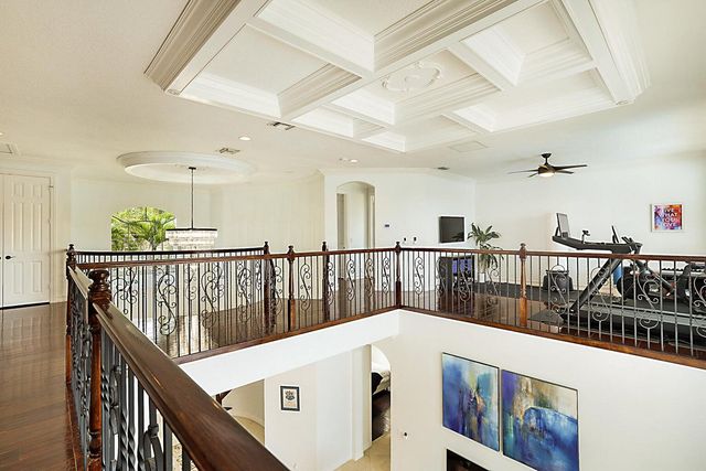 533 Edgebrook Lane, West Palm Beach, FL 33411