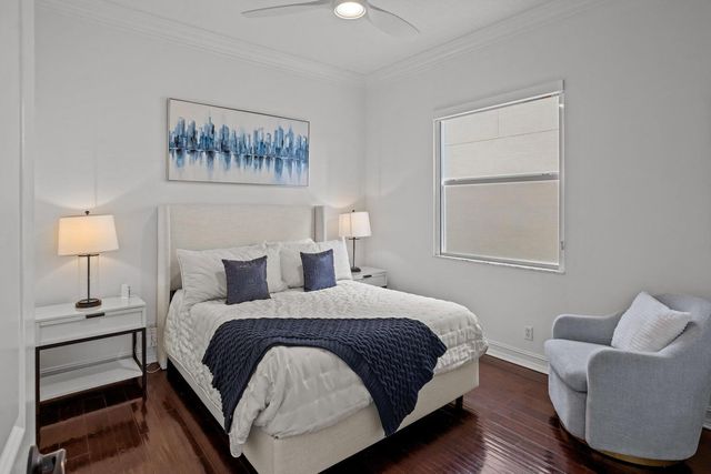 533 Edgebrook Lane, West Palm Beach, FL 33411