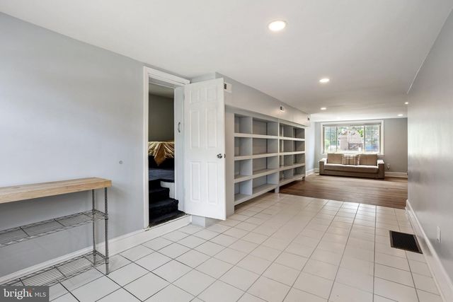 7501 WOODCREST AVE, Philadelphia, PA 19151