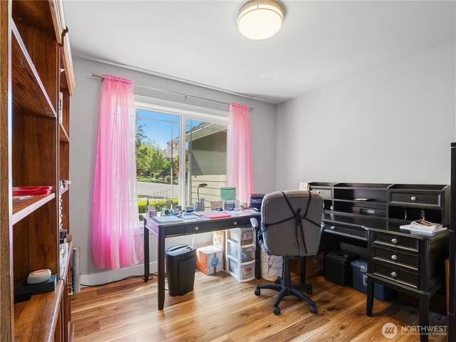4029 Crystal Ridge Drive SE, Puyallup, WA 98372