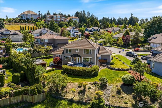 4029 Crystal Ridge Drive SE, Puyallup, WA 98372
