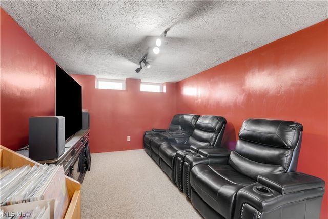 1677 Douglas Road, Wickliffe, OH 44092