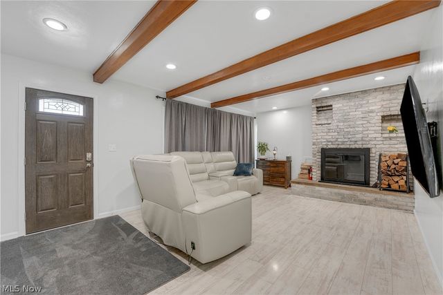 1677 Douglas Road, Wickliffe, OH 44092