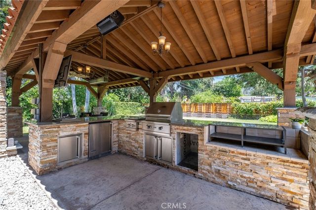 4619 Daleridge Road, La Canada Flintridge, CA 91011