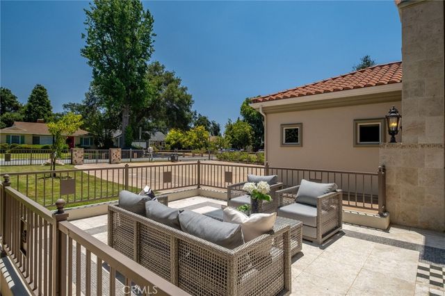 4619 Daleridge Road, La Canada Flintridge, CA 91011