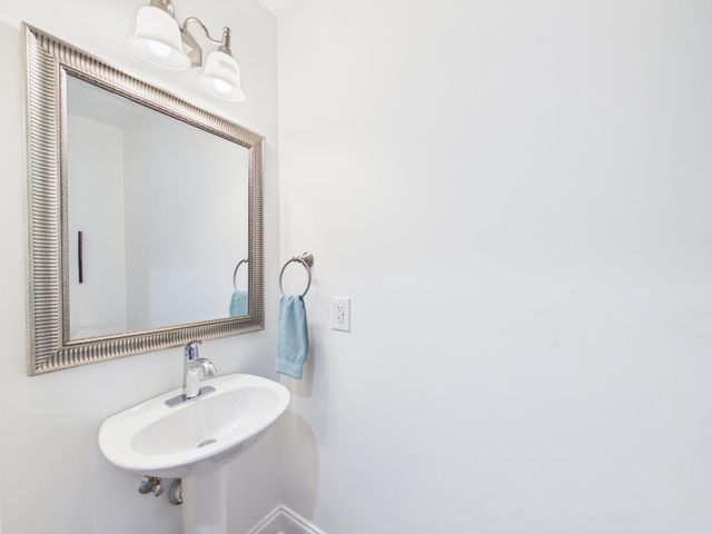 115 Dabbs Drive, Spring City, TN 37381