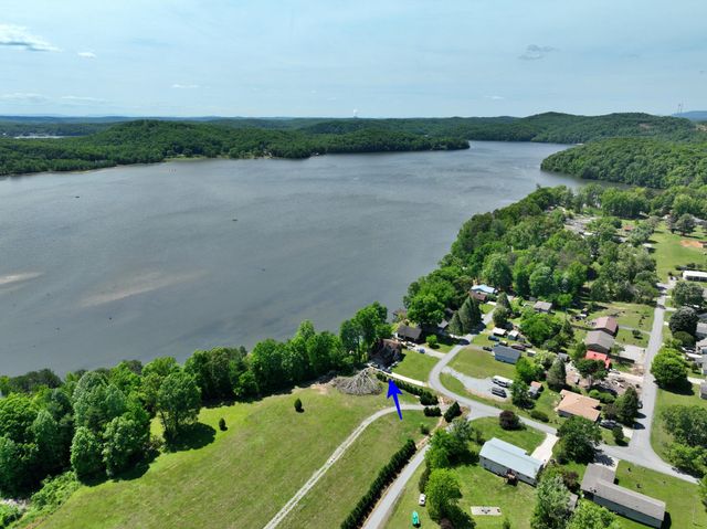 115 Dabbs Drive, Spring City, TN 37381