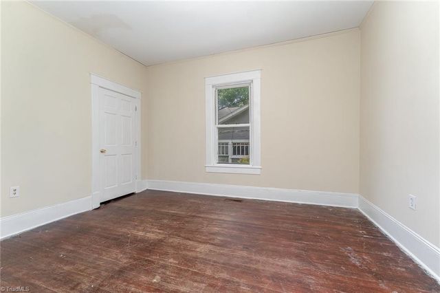 524 Julian Street, Greensboro, NC 27406
