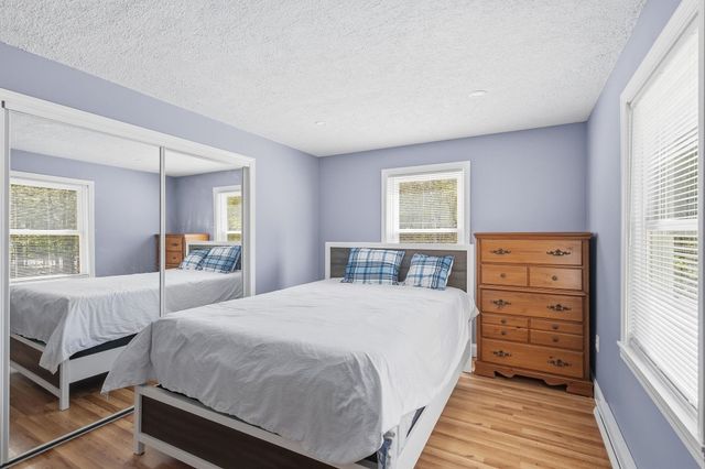 8 Rosewood Drive, Bow, NH 03304