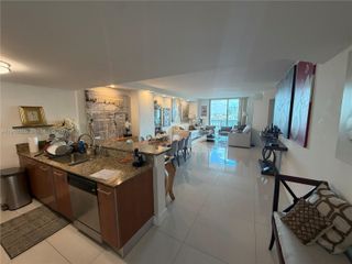 9066 SW 73rd Court 1105, Miami, FL 33156