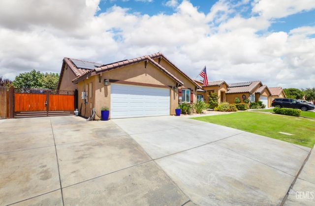 5222 Baja Drive, Bakersfield, CA 93307