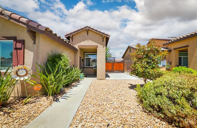 5222 Baja Drive, Bakersfield, CA 93307
