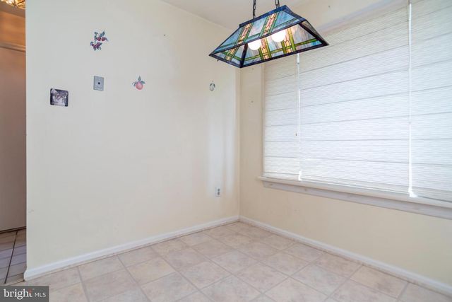 111 SARAHS LN, Horsham, PA 19044