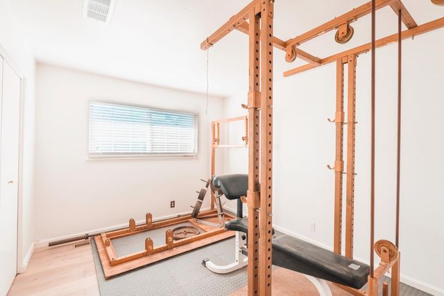 1541 W North Bear Creek Dr, Merced, CA 95348