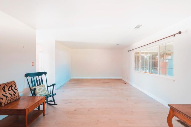 1541 W North Bear Creek Dr, Merced, CA 95348