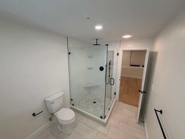 17 School B, Hudson, MA 01749