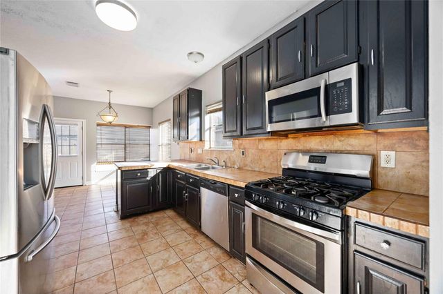 1806 Coretta Court, Fresno, TX 77545