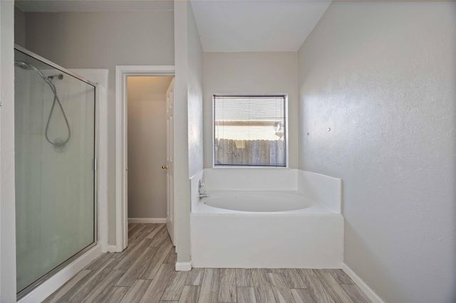 1806 Coretta Court, Fresno, TX 77545