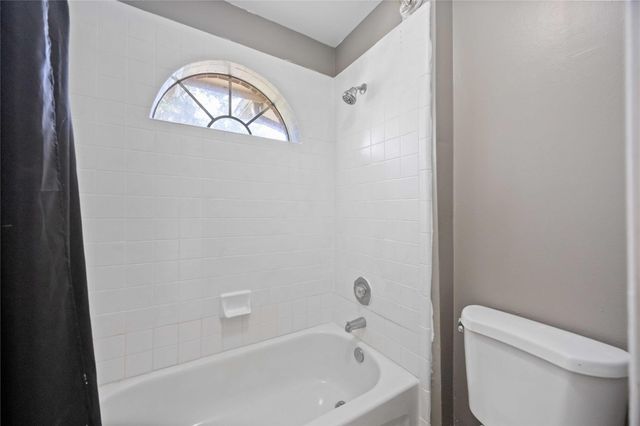 1806 Coretta Court, Fresno, TX 77545