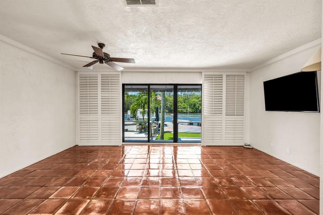 641 NE 19th Avenue, Deerfield Beach, FL 33441