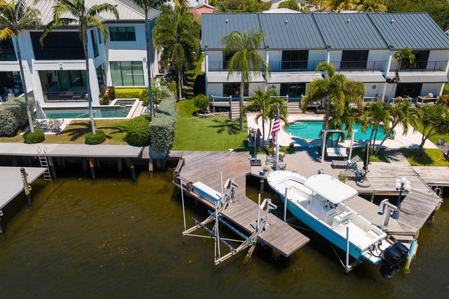 641 NE 19th Avenue, Deerfield Beach, FL 33441