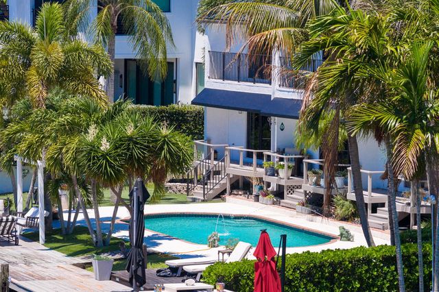 641 NE 19th Avenue, Deerfield Beach, FL 33441