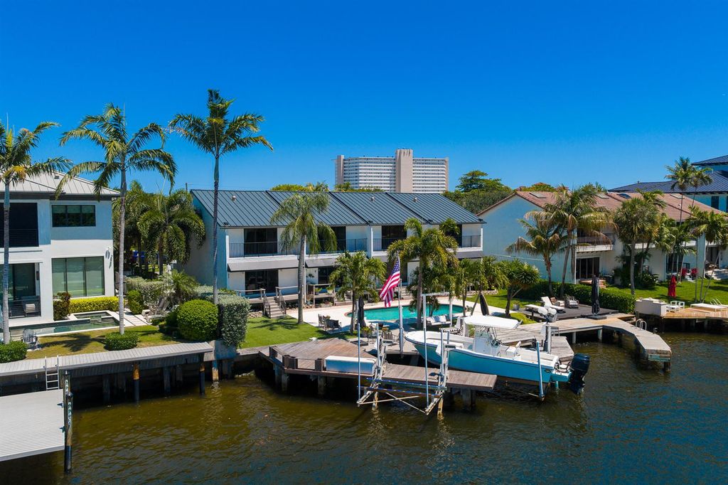 641 NE 19th Avenue, Deerfield Beach, FL 33441