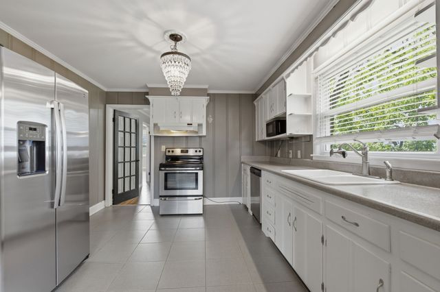 119 Myers St, Goodlettsville, TN 37072